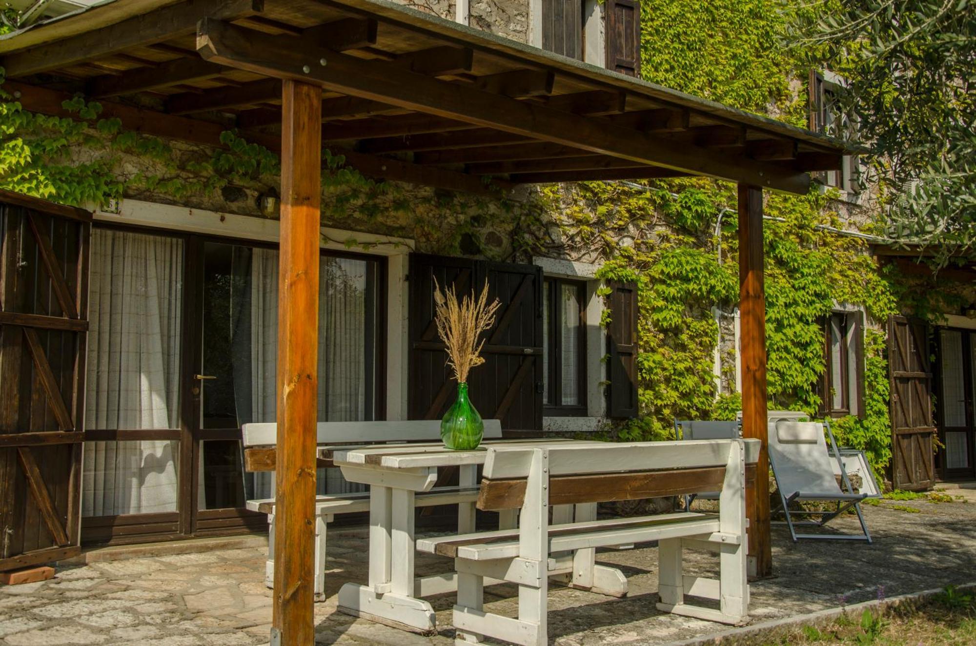 Residence San Michele Costermano Exterior photo